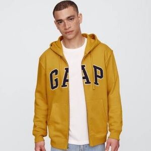 GAP Men’s SET Yellow/Navy Zip Hoodie and Navy Joggers MSRP $100 Size XL